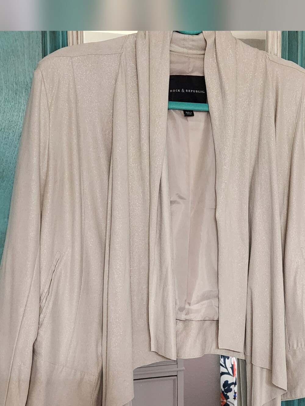 Rock & Republic Women's Light Beige Shimmer Open-Front Blazer